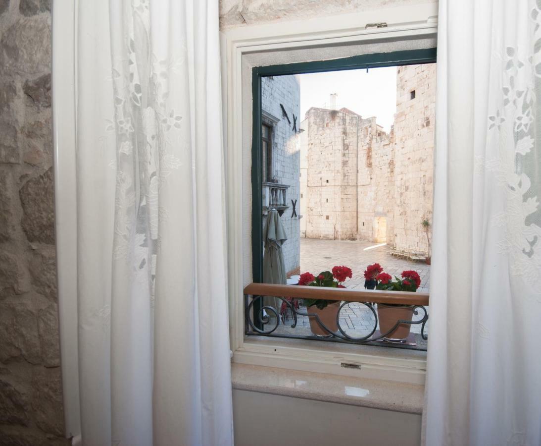 Stone Pearl Heritage Luxury Suite Split Exteriér fotografie